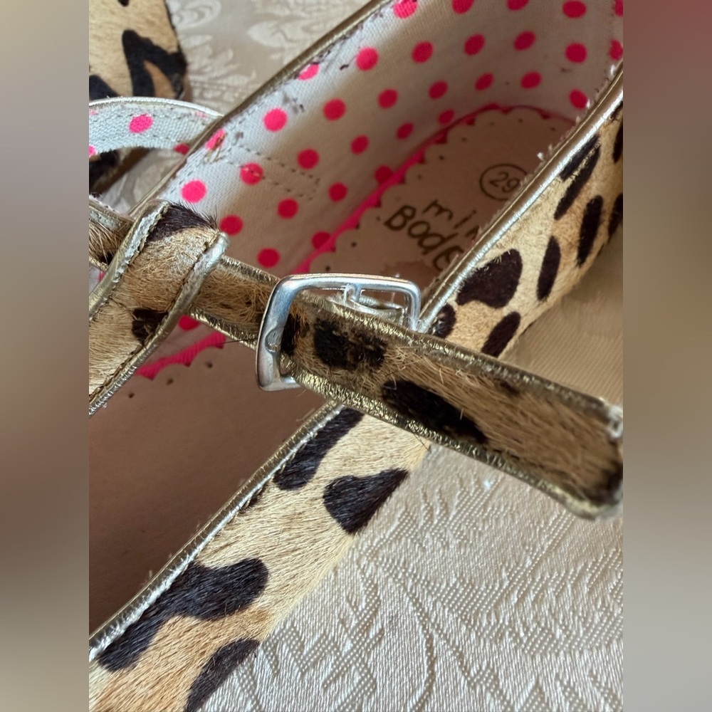 Mini Boden Kids Shoes with Animal Print *PLAY* - Picture 4 of 6